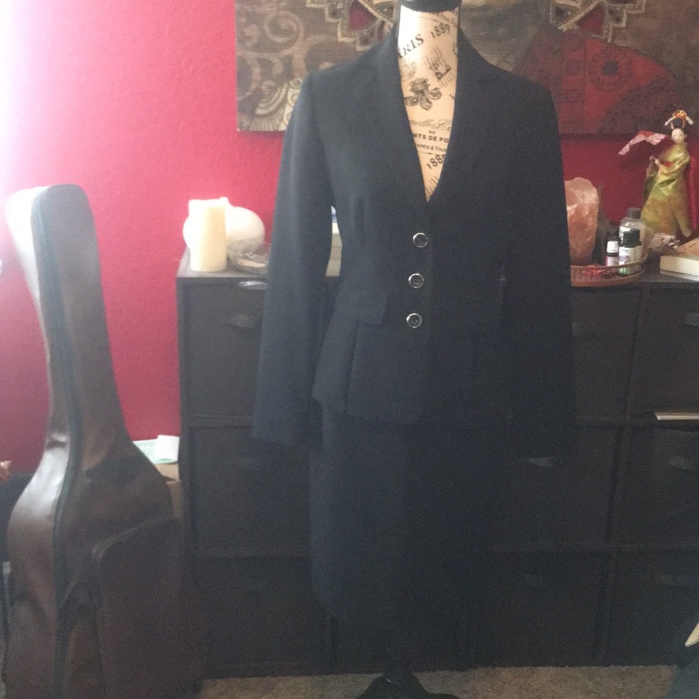 Beautiful Calvin Klein  Black suit, nwot